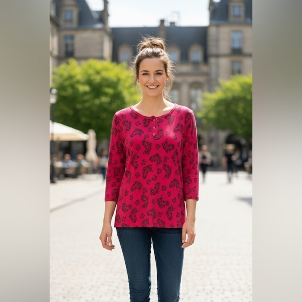 Victoria’s Secret Gold Label Vintage Pink paisley Henley top size small